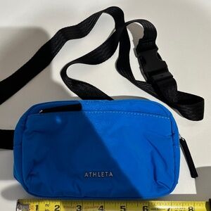 Athleta All About Belt Bag small Marine Blue